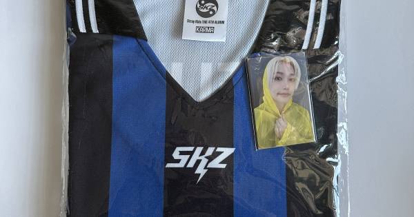 STRAY KIDS 4TH ALBUM 'KARMA' POP-UP STORE MD - UNIFORM T-SHIRT (FELIX)